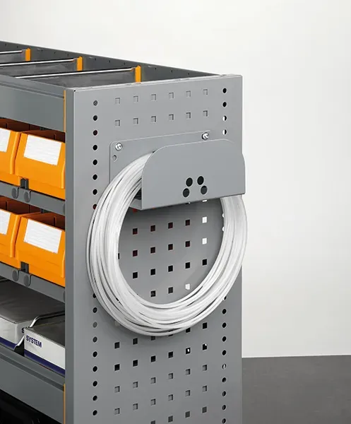 schlauchhalter-fahrzeugregal-klein-bild1